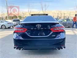 تۆیۆتا کامری